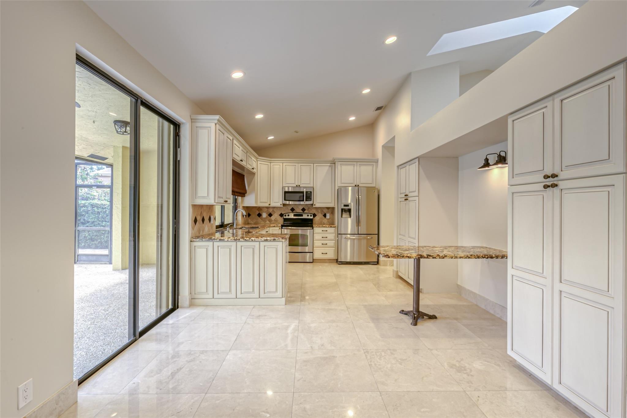 4398 NW 26th Ave