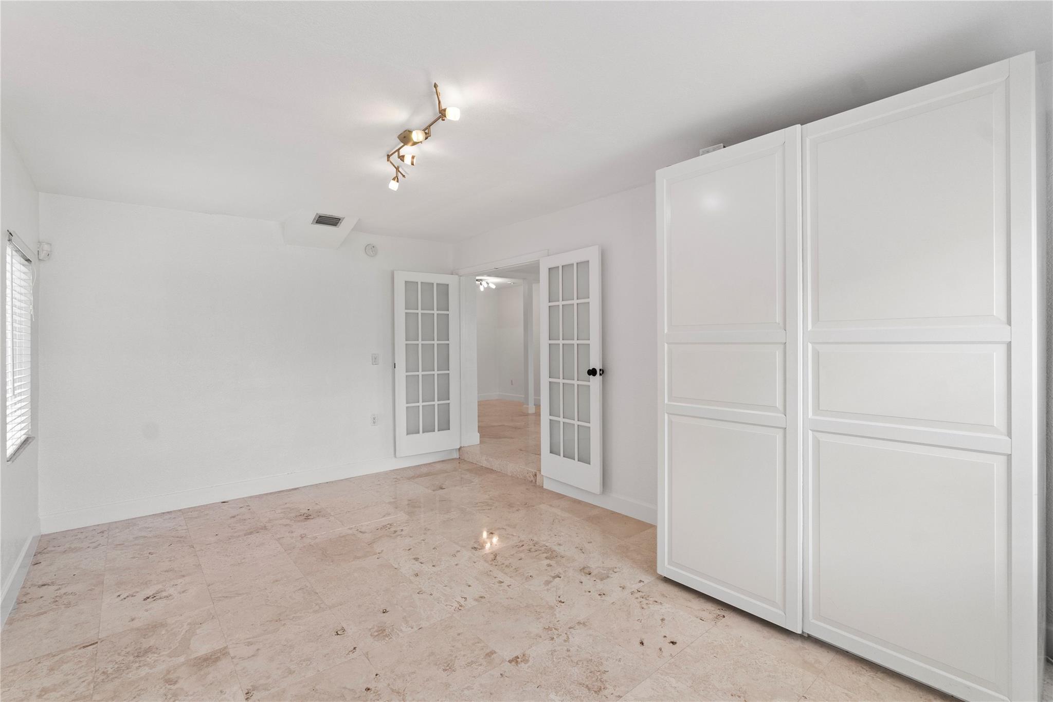 927 SW 22nd Street