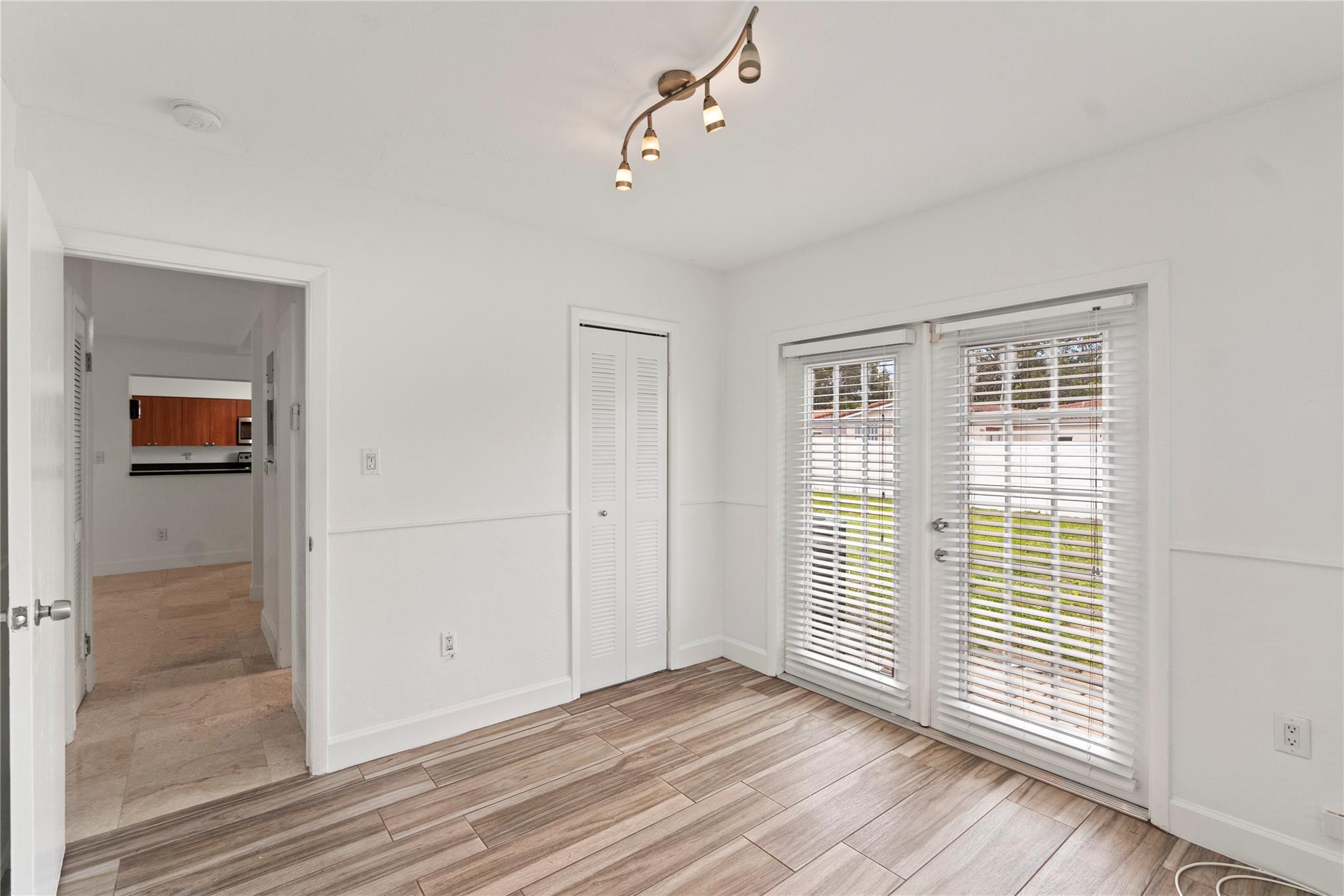 927 SW 22nd Street
