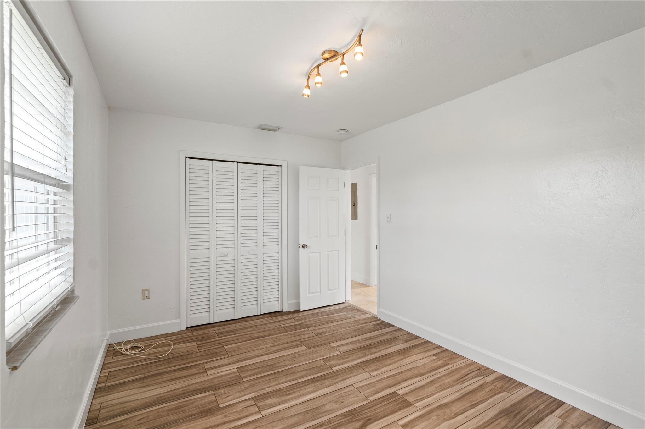 927 SW 22nd Street