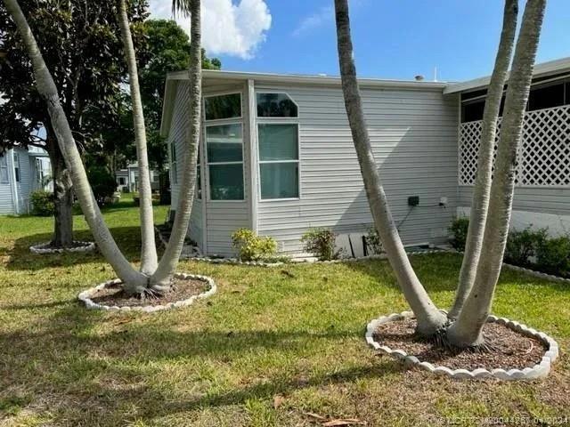 Image to showcase the property located at 2555 PGA Blvd