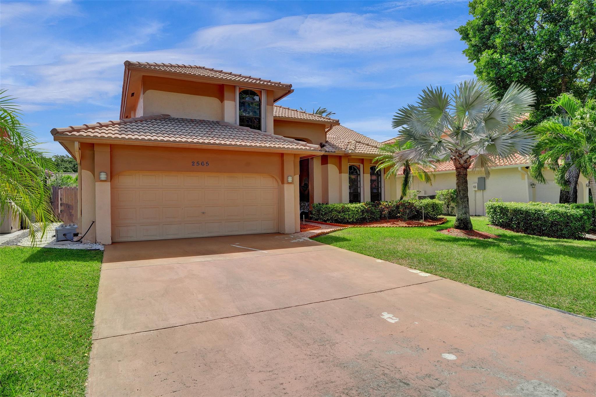 2565 KERRY DR, Cooper City, Florida 33026