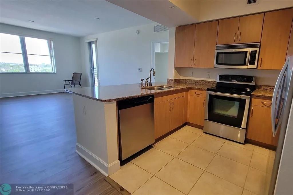 1830 Radius Dr Unit 807, Hollywood, Florida 33020