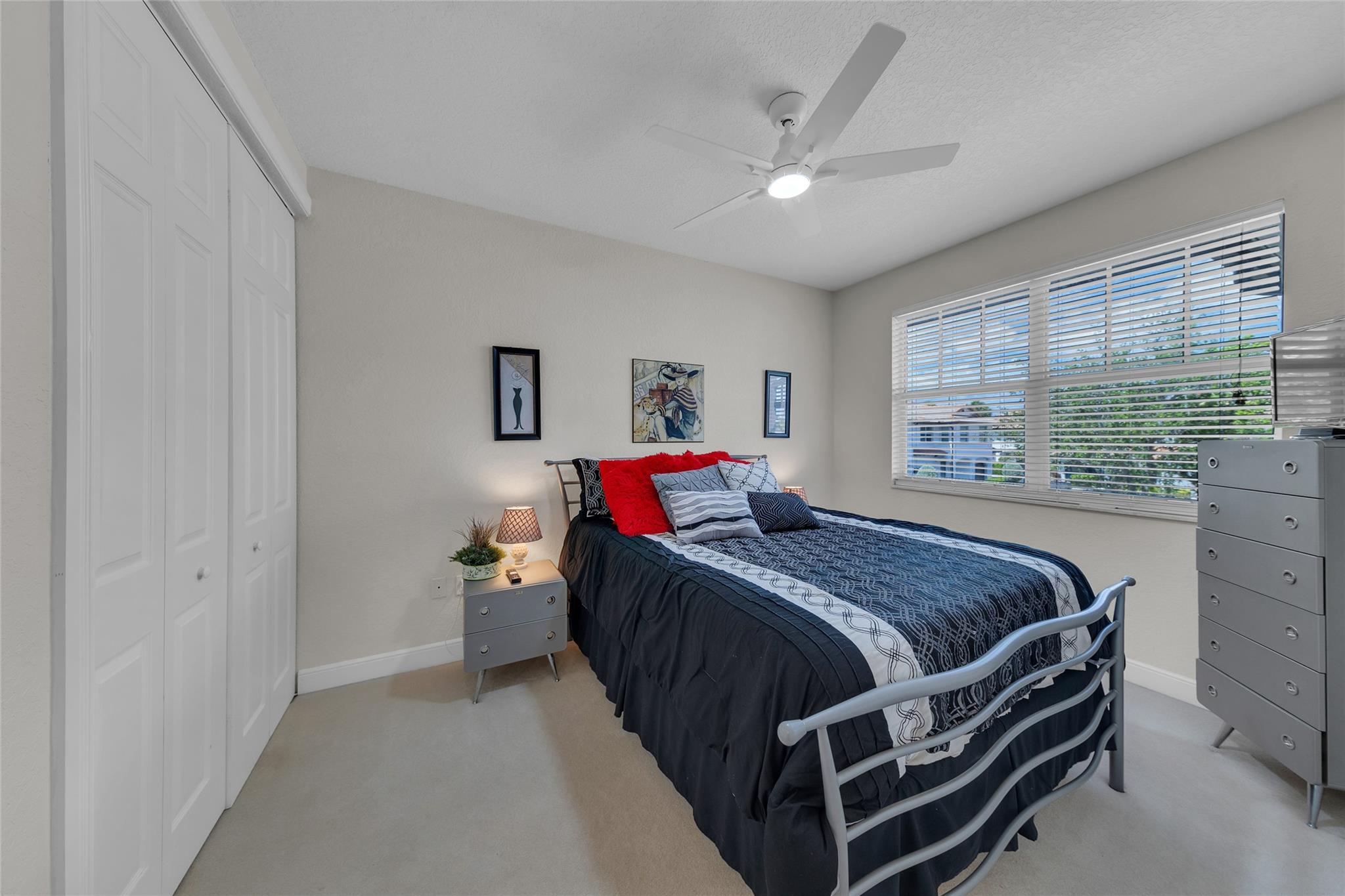 1327 SE 3rd Ave 1327