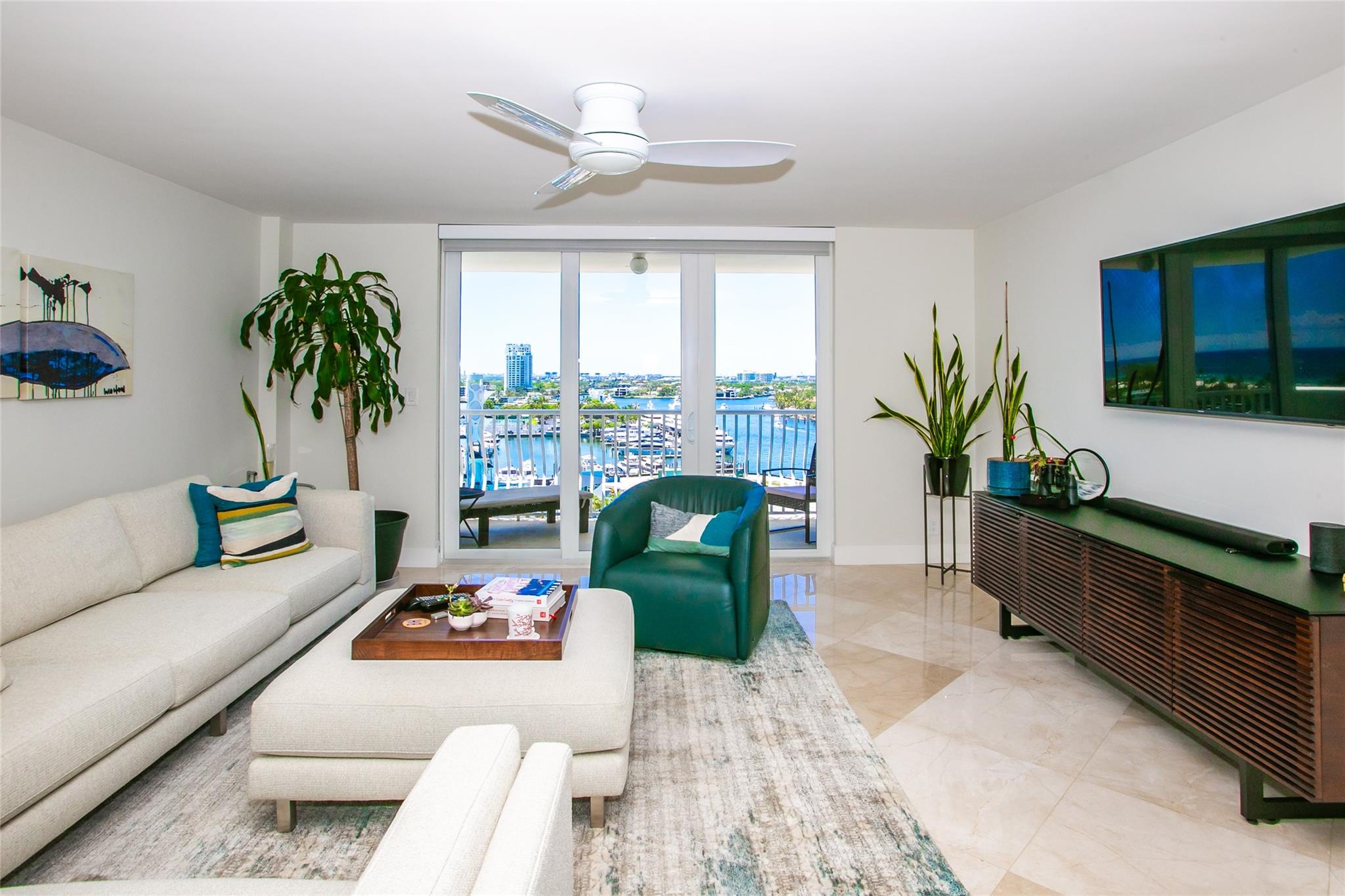 Apartamento à Venda em Fort Lauderdale, FL