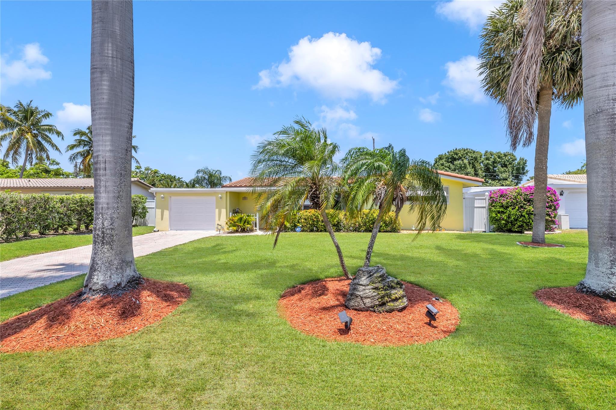 1961 31st St, Lighthouse Point, Florida 33064