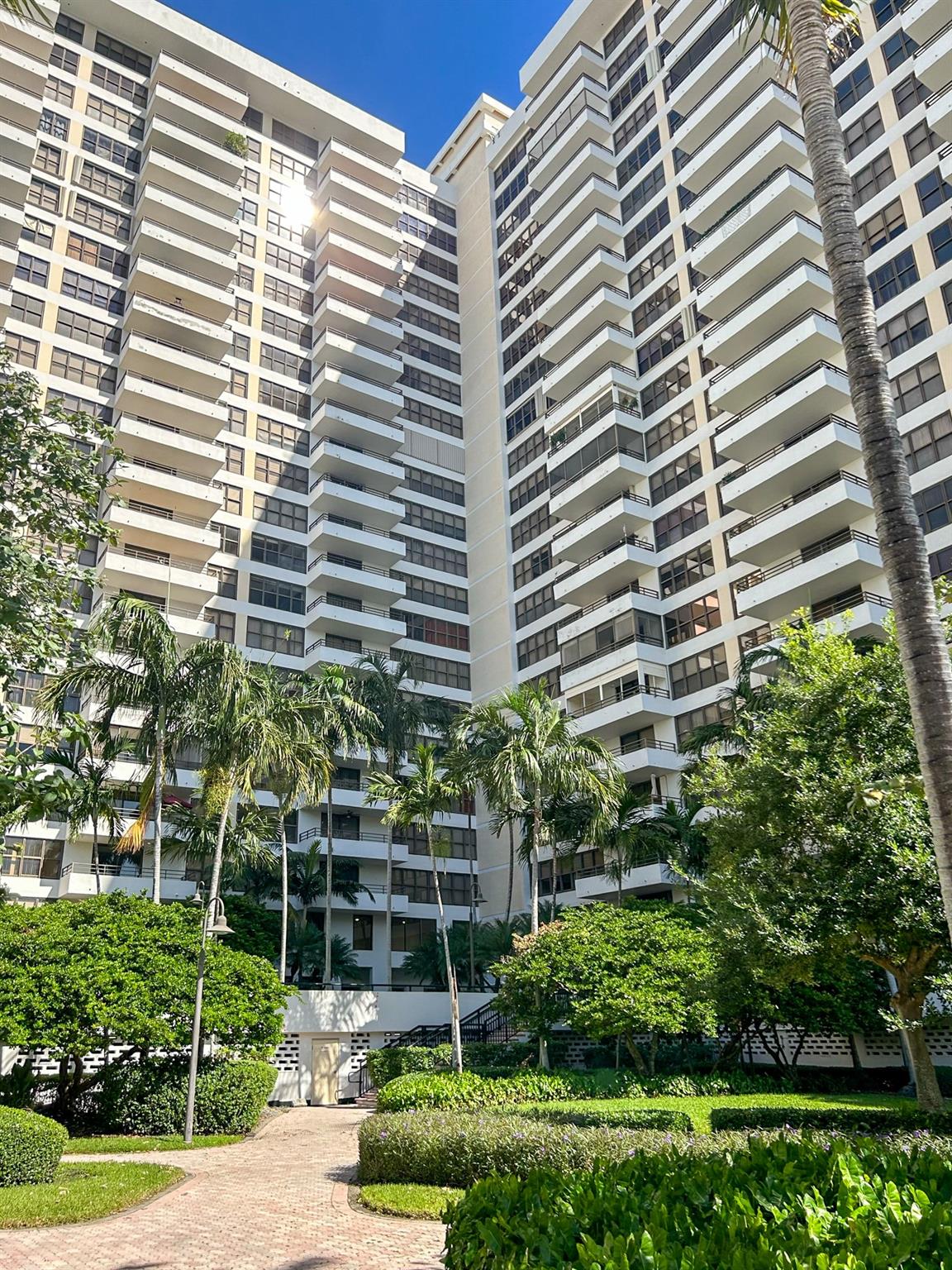 Experience luxury living at Olympus Tower that has something for everyone.  2/2 with beautiful intracoastal and marina views from your private balcony. Don't miss out on the opportunity to live in this exclusive and desirable location. Building in the final stage of the 40-year renovation.   The Community of Three Islands features resort-like features including 2 heated pools, car wash, a Library, BBQs, tennis court and a state-of-the-art gym with Sauna. 24-hour on-site security. Assigned parking space. Minutes from Hollywood Beach, restaurants, and Gulfstream. Great for Investors.  Currently rented for $2500/month.  Lease expires January 1st.  Come experience the height of luxury living at Olympus Tower.
