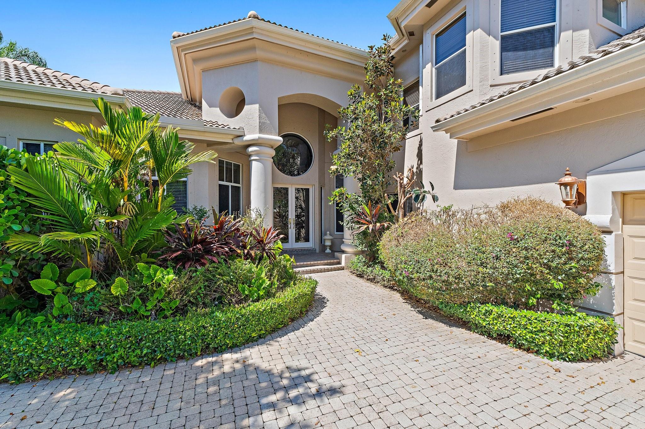34 Windward Isle, Palm Beach Gardens, Florida 33418