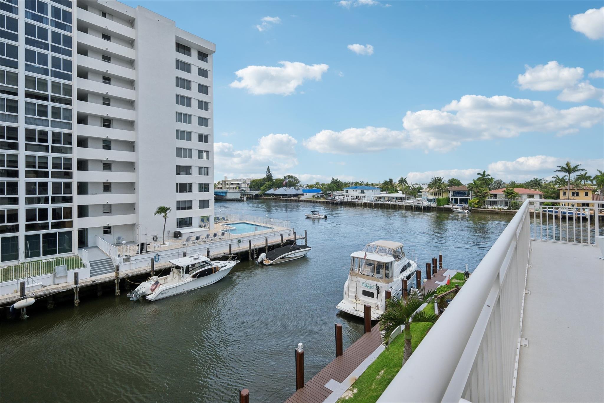 3100 48th St Unit 310, Fort Lauderdale, Florida 33308
