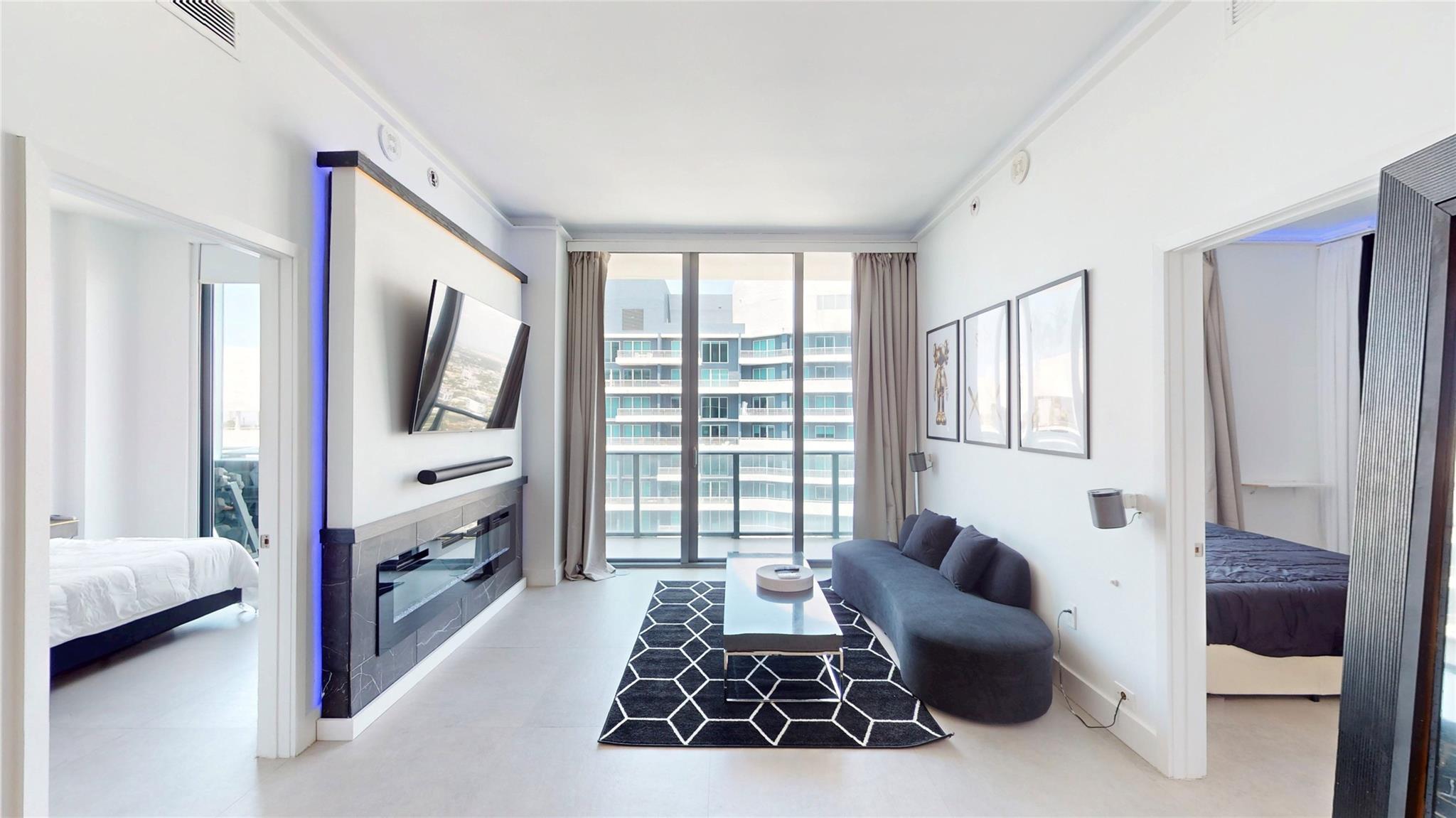 Condo for Sale in Miami, FL