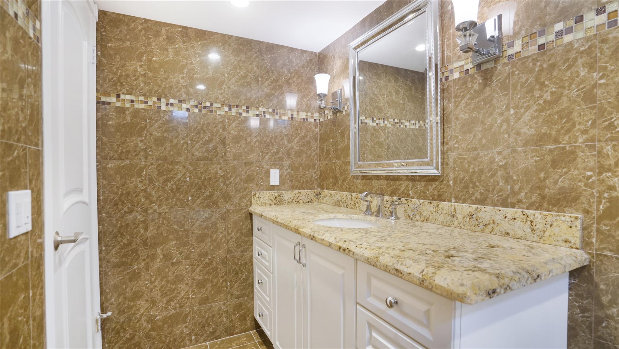 3410 Galt Ocean Drive 1704 N