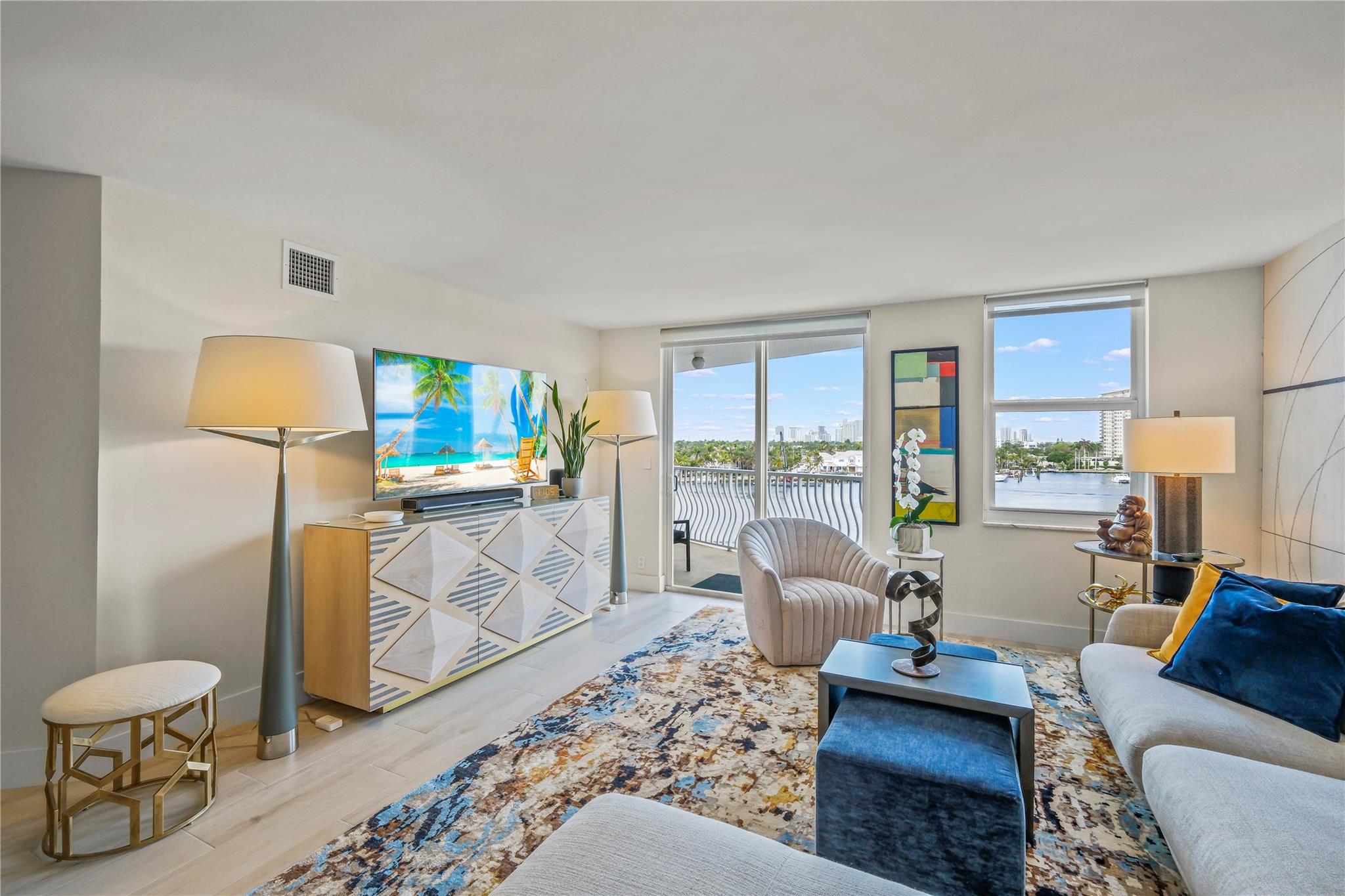 1 Las Olas Circle Unit 503, Fort Lauderdale, Florida 33316