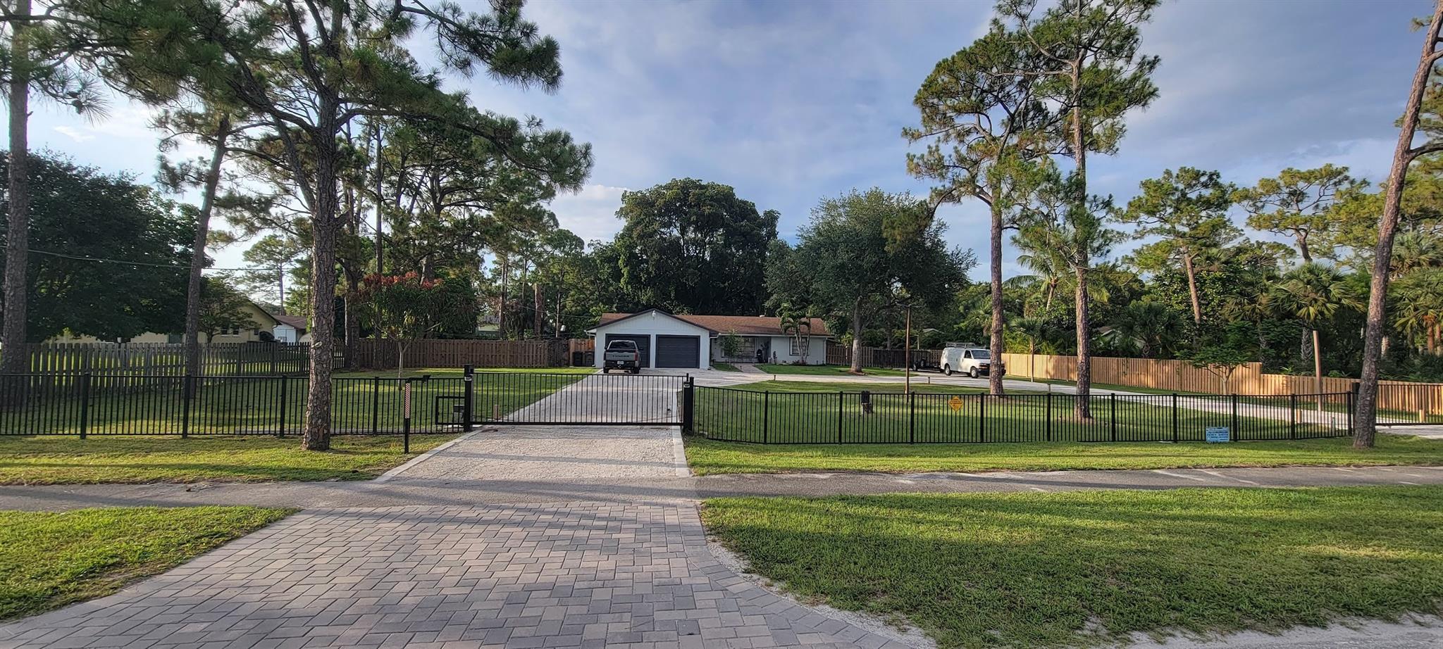 11223 Sunset Boulevard, Royal Palm Beach, Florida 33411