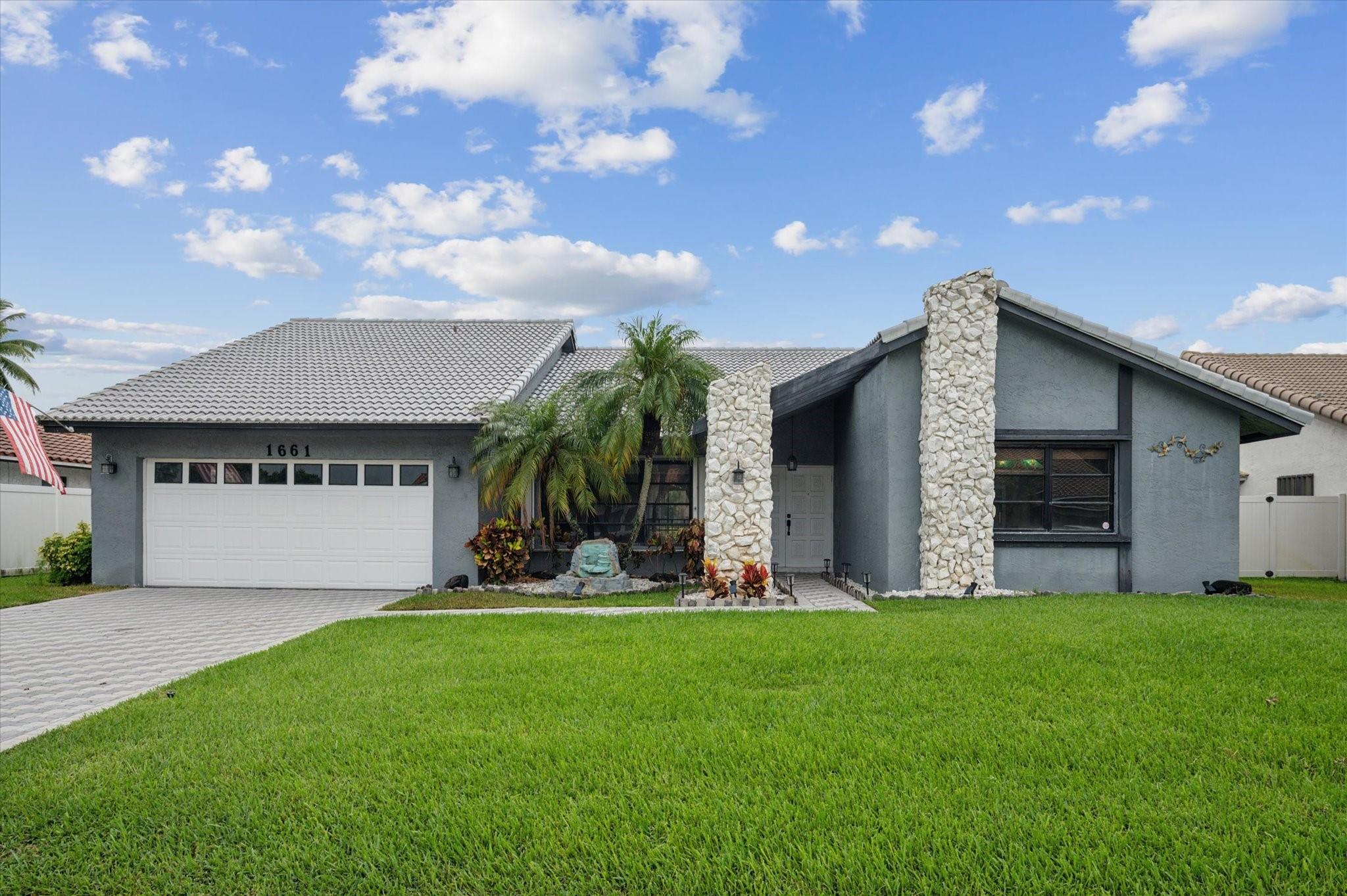 1661 99th Ave, Plantation, Florida 33322