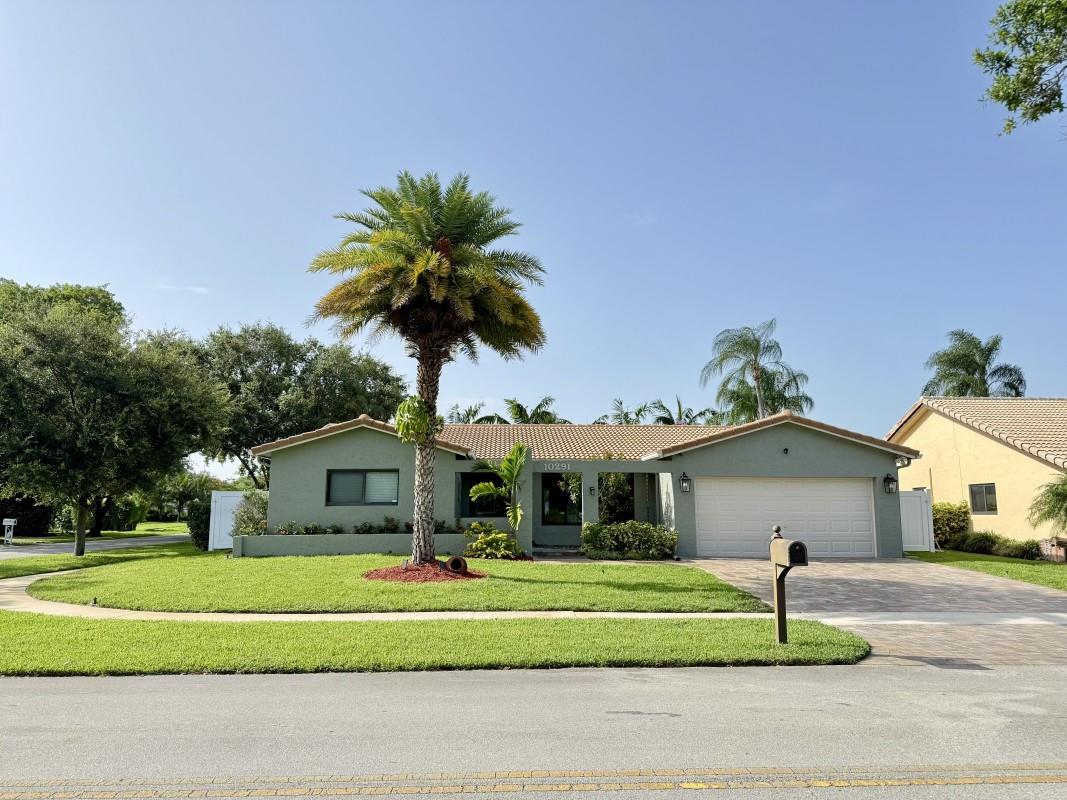 Homes for sale in Plantation, FL | 10291 Nw 3Rd Ct, Plantation, FL 33324 | MLS# F10508069