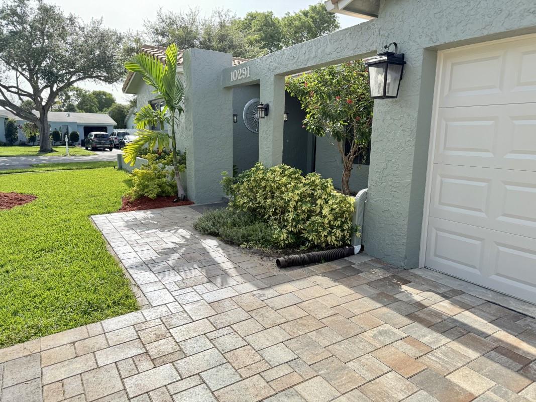 Homes for sale in Plantation, FL | 10291 Nw 3Rd Ct, Plantation, FL 33324 | MLS# F10508069
