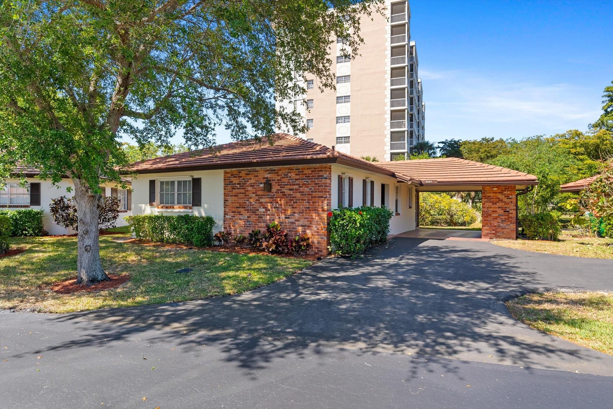 Homes for sale in Coral Springs, FL | 9089 Thunderbird, Coral Springs, FL 33065 | MLS# F10507760