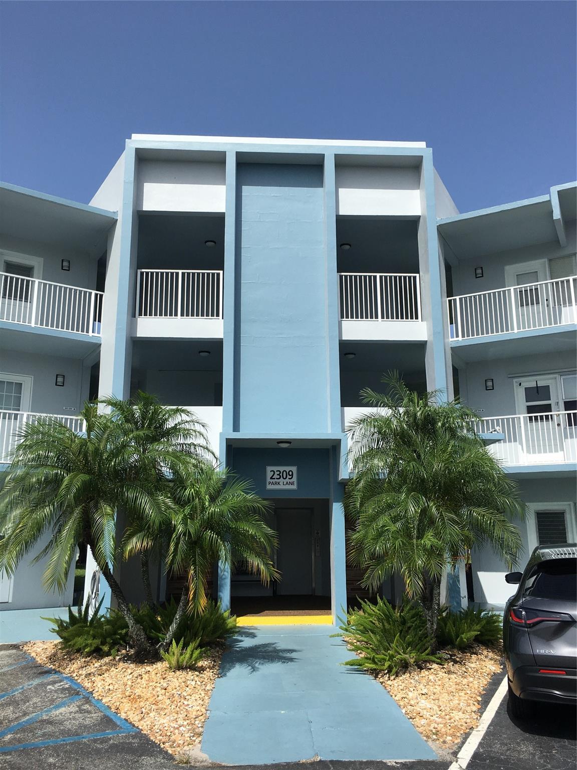 2309 Park Lane Unit 114, Hollywood, Florida 33021