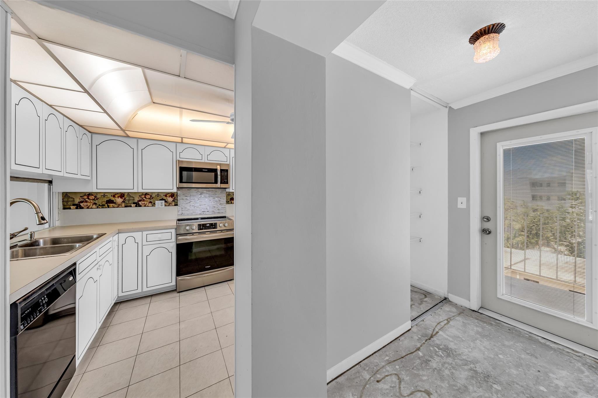 Homes for sale in Fort Lauderdale, FL | 800 Se 4 St #405, Fort Lauderdale, FL 33301 | MLS# F10506108