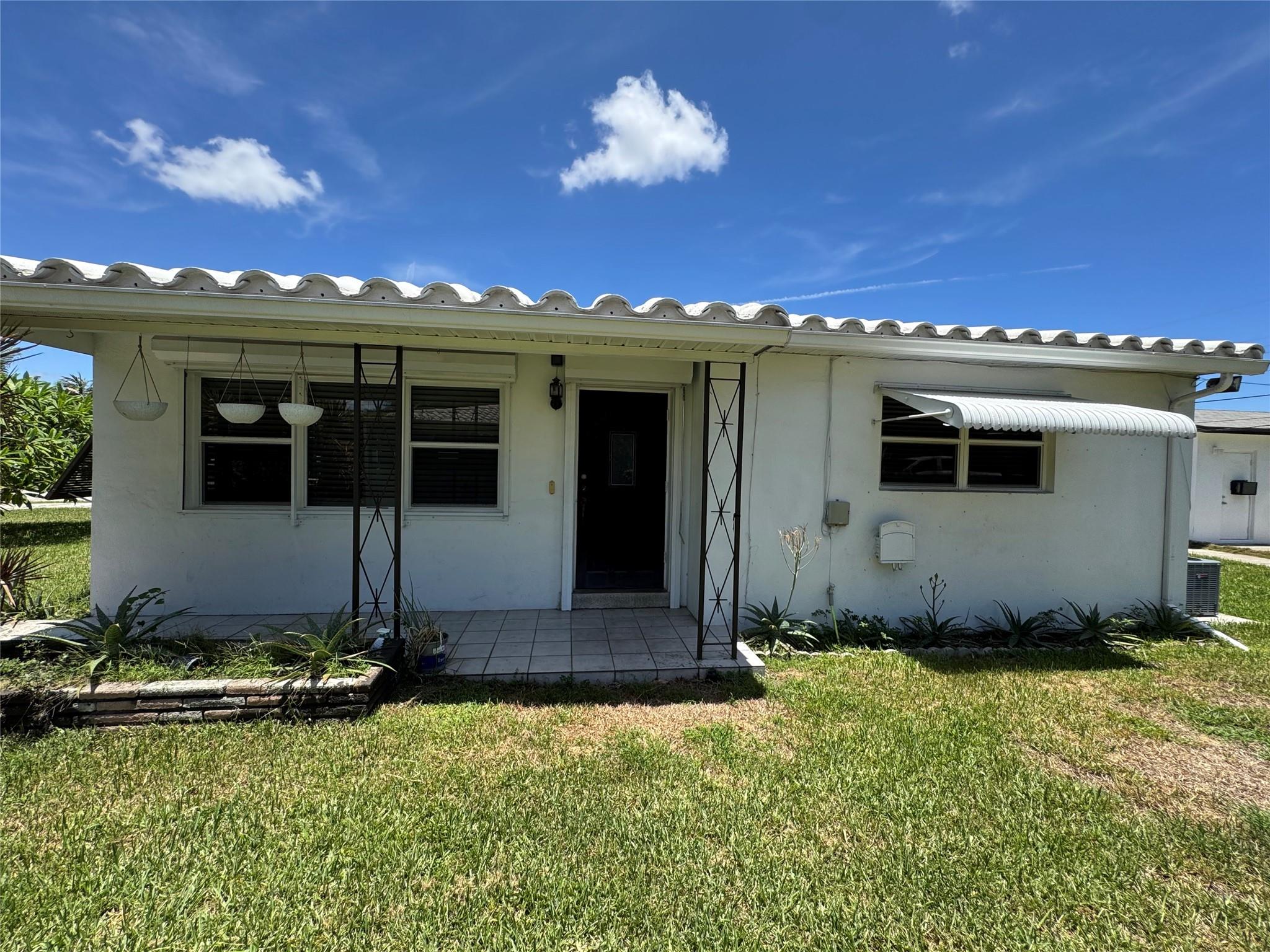 Homes for sale in Hollywood, FL | 925 N 32Nd Ave, Hollywood, FL 33021 | MLS# F10508295