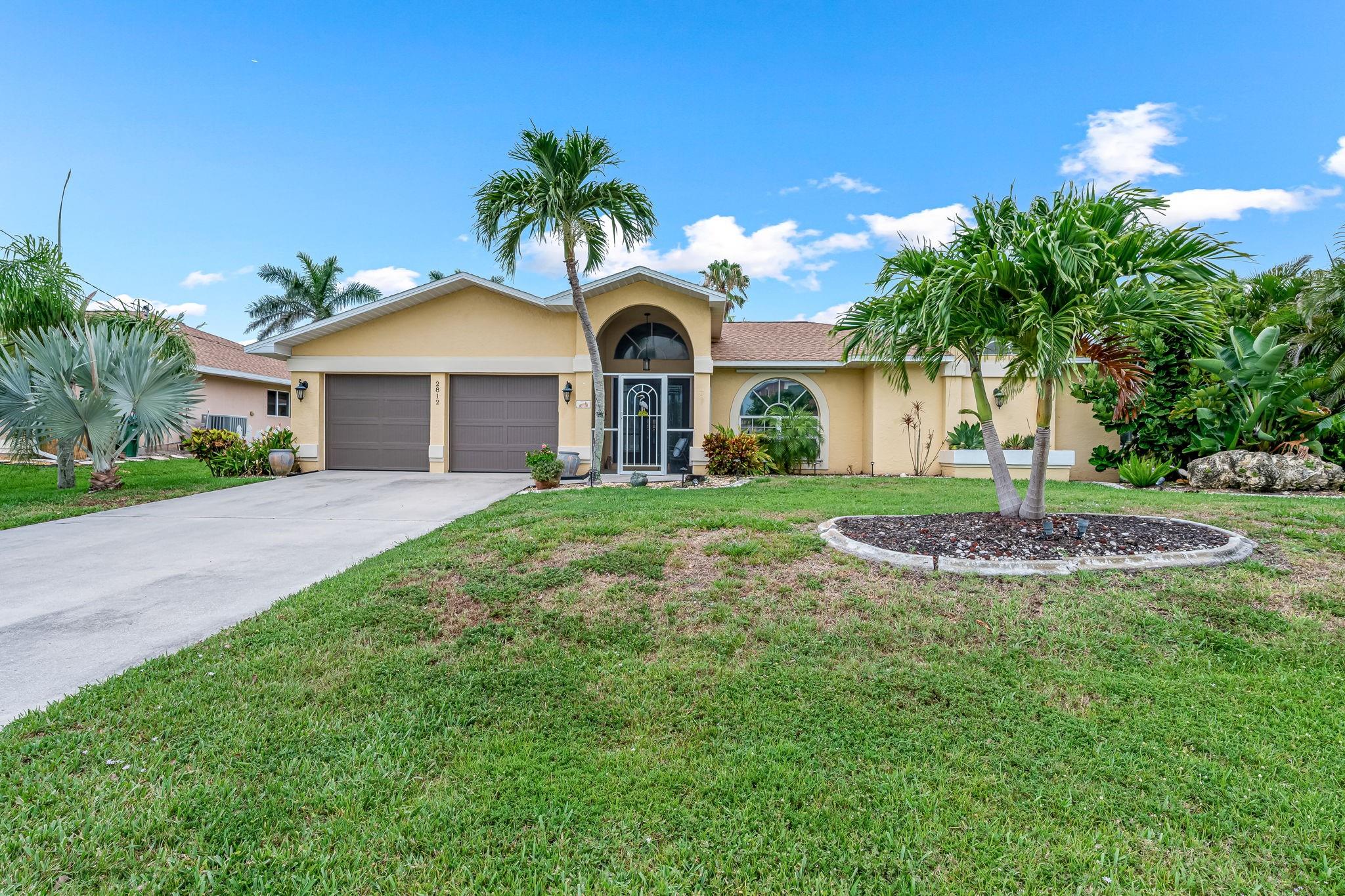 Homes for sale in Cape Coral, FL | 2812 Sw 29Th Ave, Cape Coral, FL 33914 | MLS# F10508226
