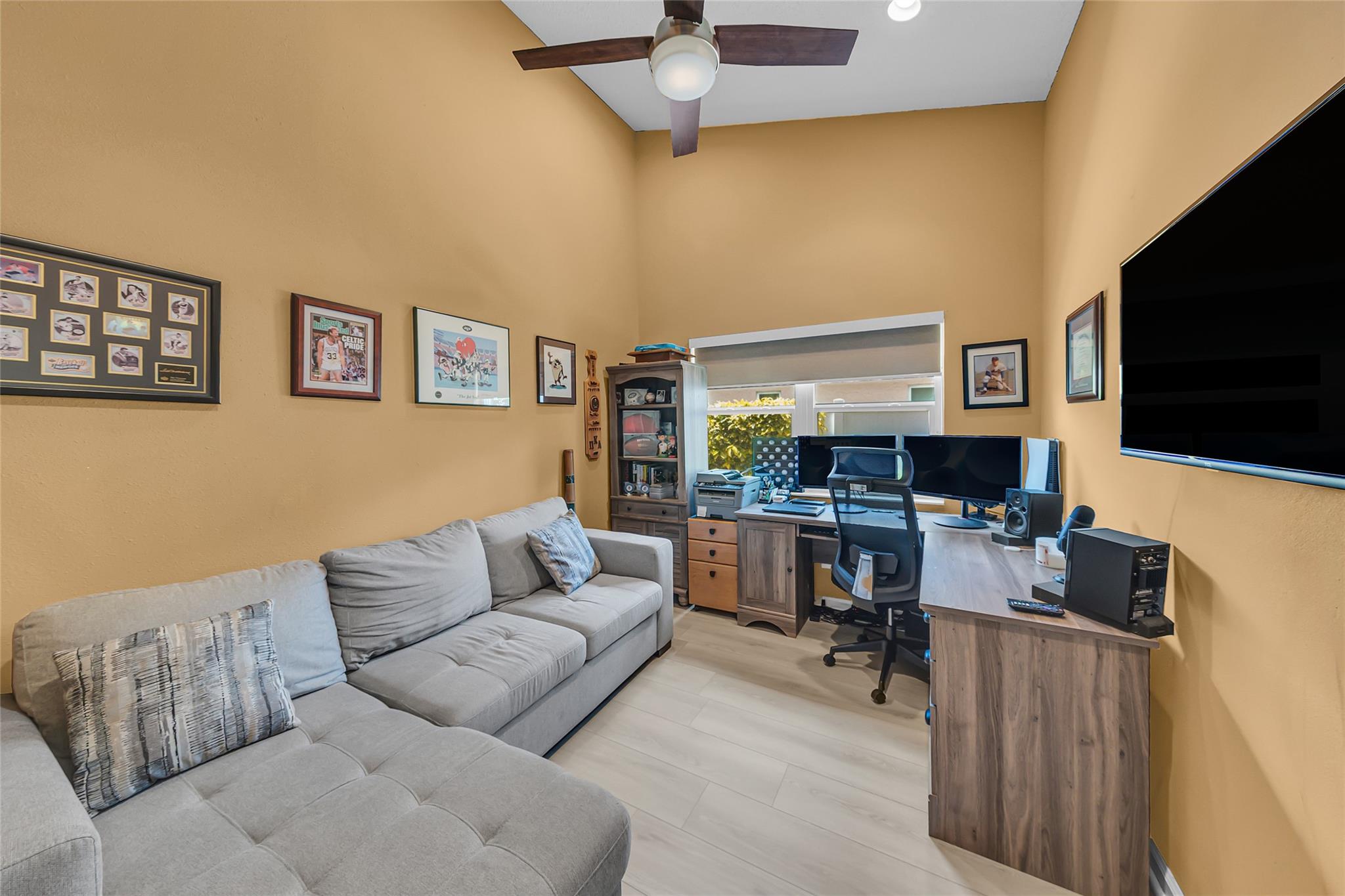 5200 NW 5th Avenue