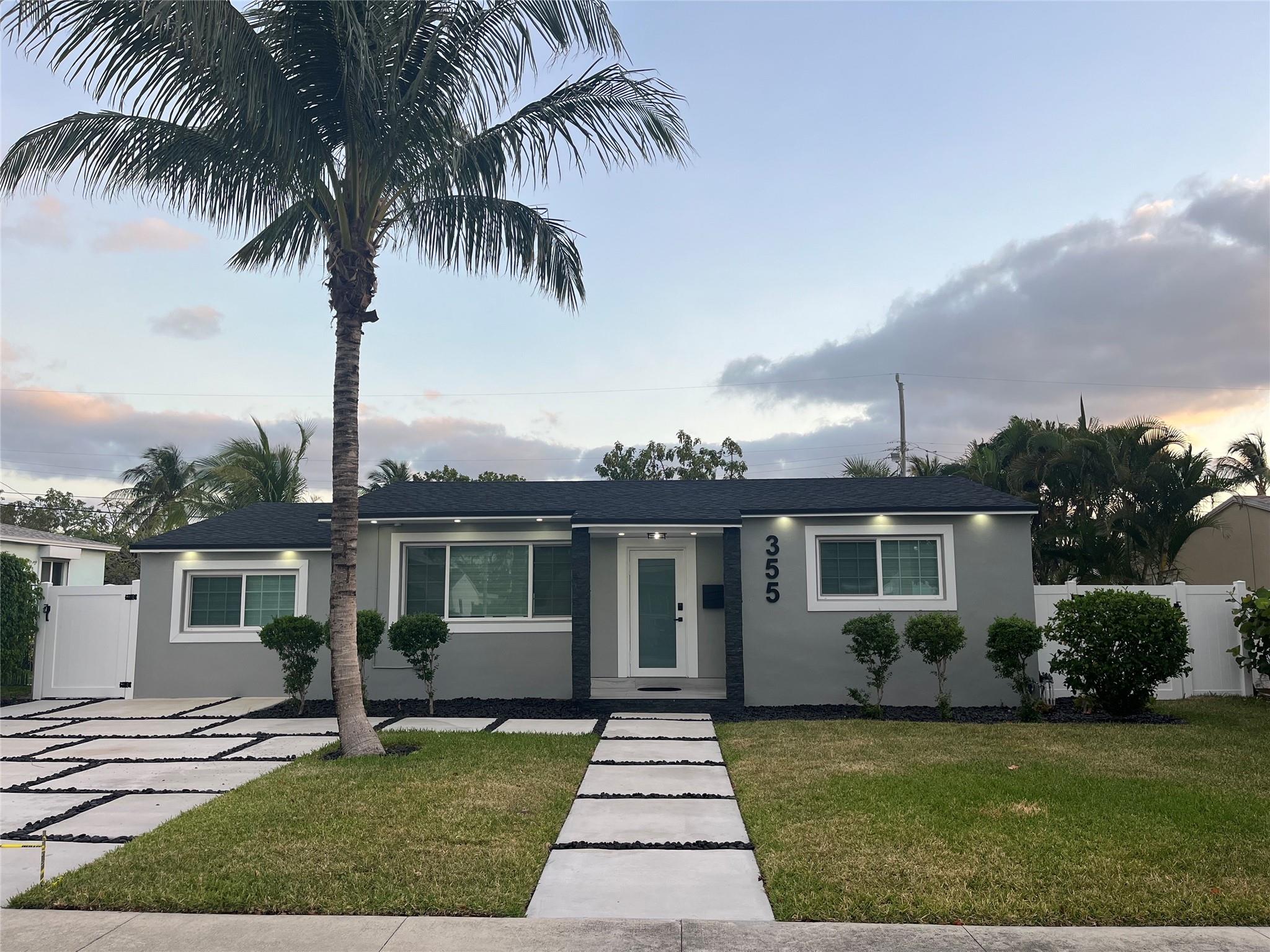 355 Maddock St, West Palm Beach, Florida 33405