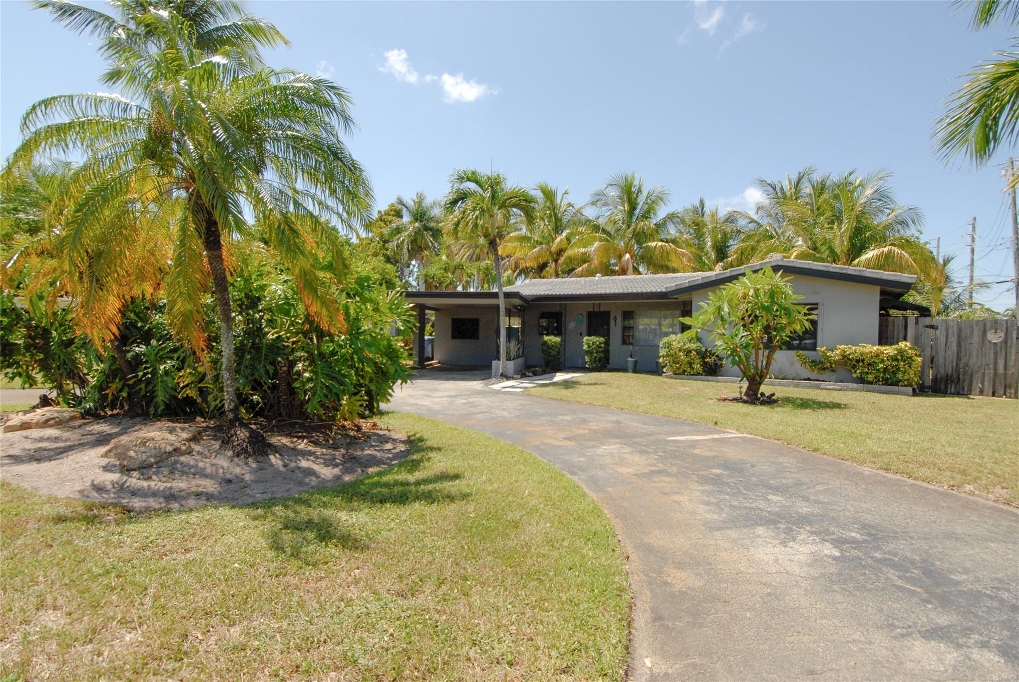 61 33rd St, Oakland Park, Florida 33309
