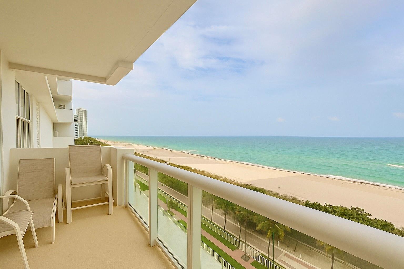 Condo for Sale in Miami Beach, FL
