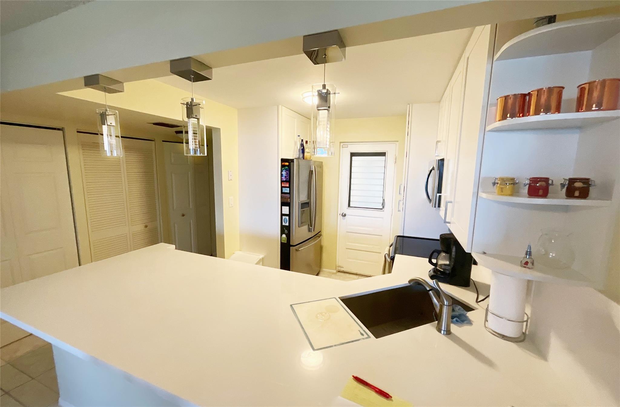 Boca Teeca Cond Unit Five