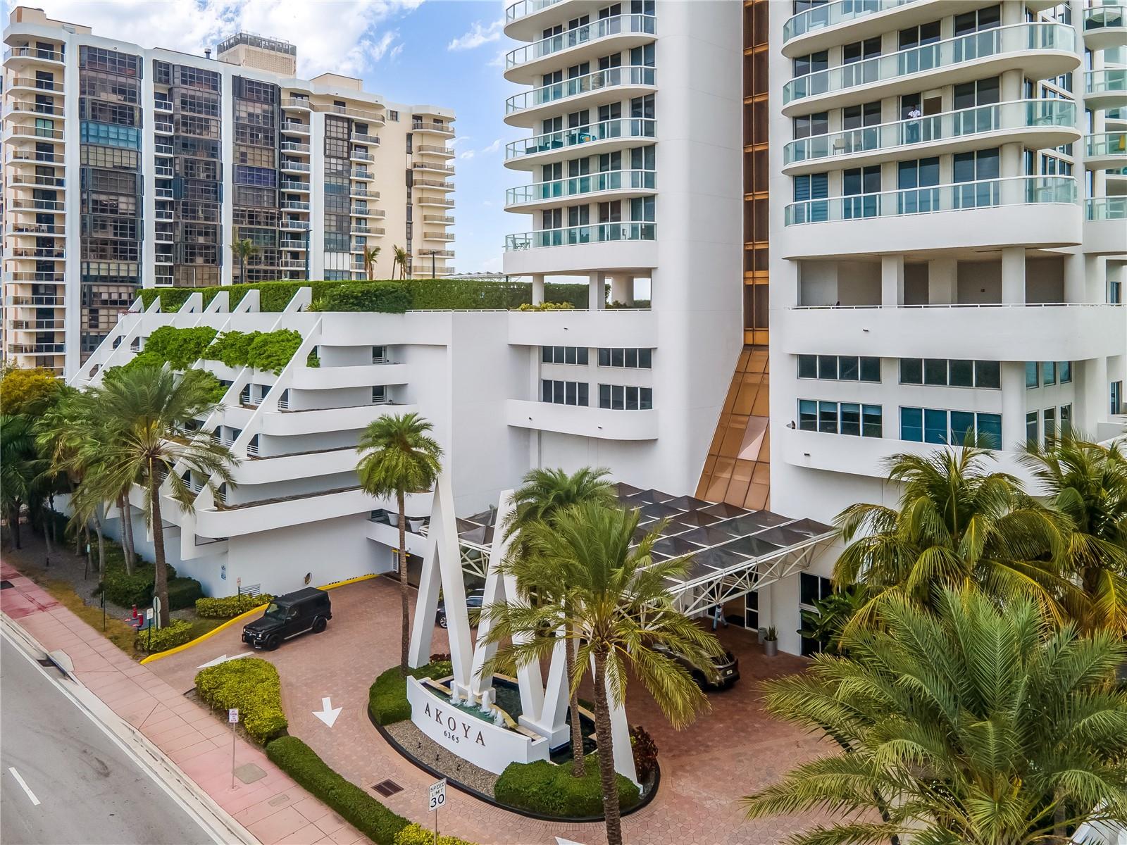 Condo for Sale in Miami Beach, FL