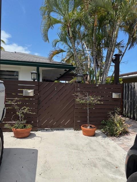 Feels like a single family with the large fenced private yard. And the low HOA is $335 a month and includes water. Surrounded by multimillion, its a perfect location in the great neighborhood of Victoria Park. The two bedrooms upstairs are HUGE, with walk in closets and the bedroom downstairs is average. There is a good size living area, dining room, and kitchen which could use a bit of updating. No rental restrictions so could even AIRBNB.
