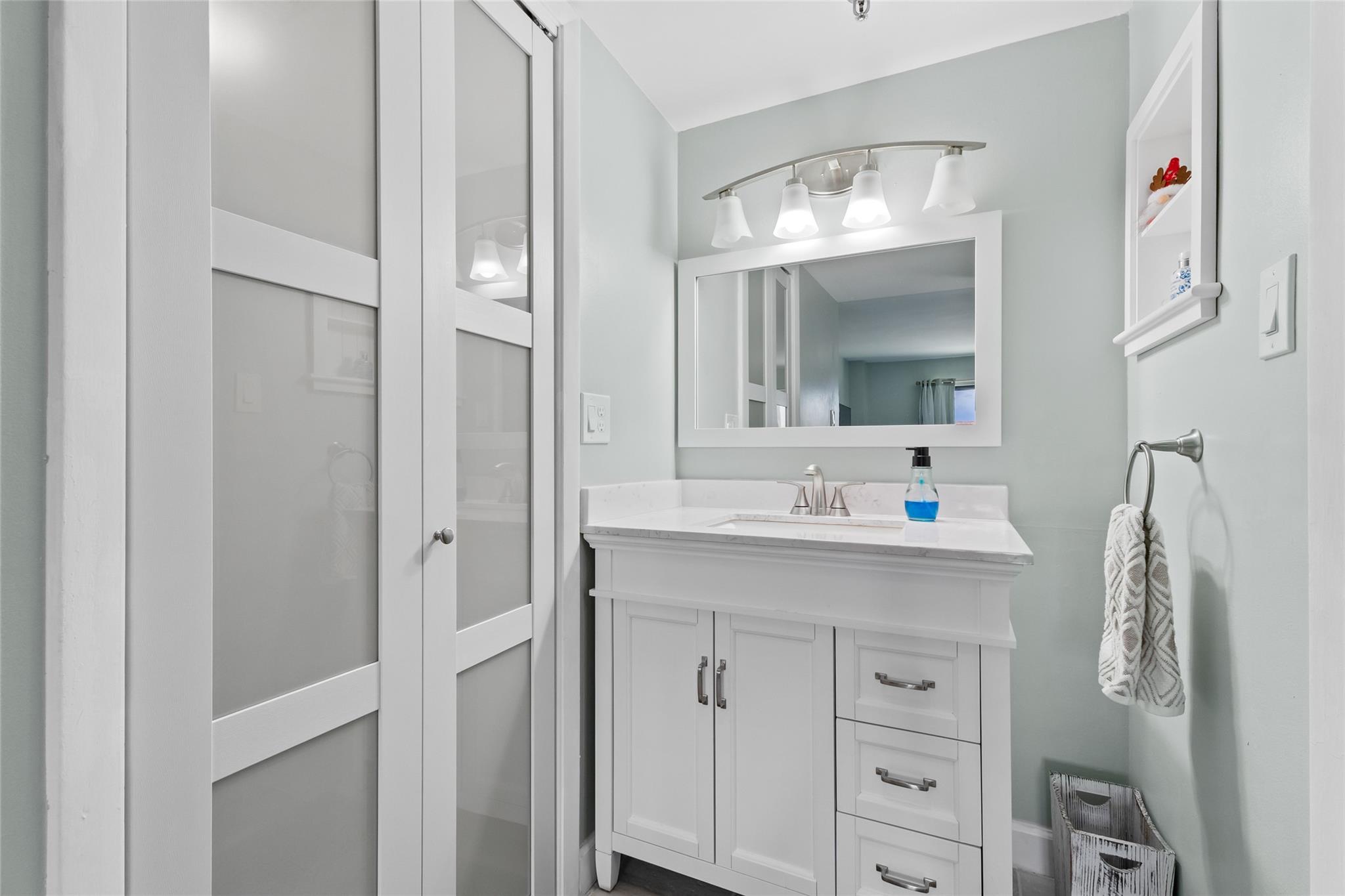 801 S Ocean Dr 503