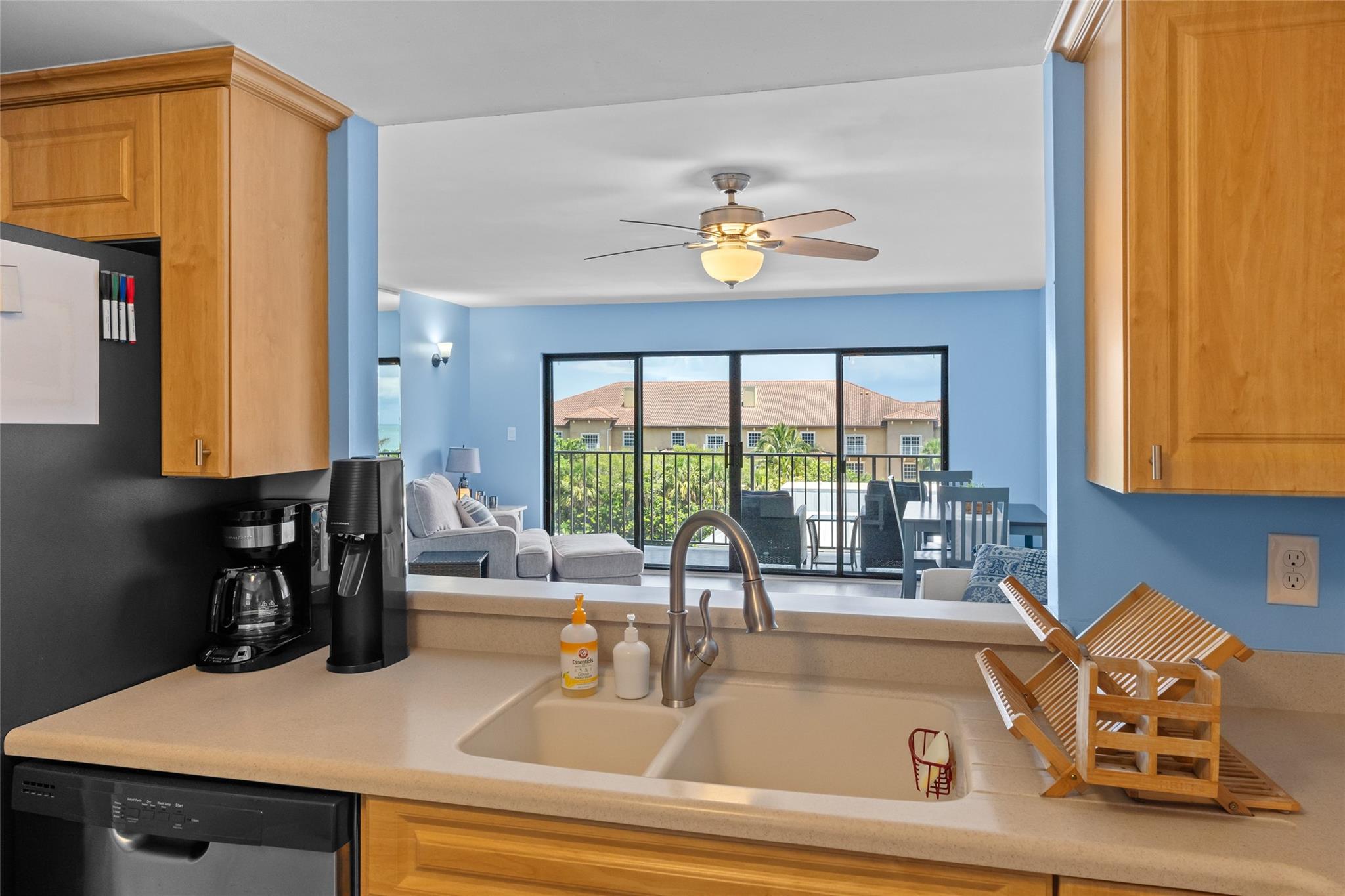 801 S Ocean Dr 503