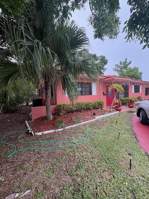 9281 Martinique Dr, Miami, Florida 33189