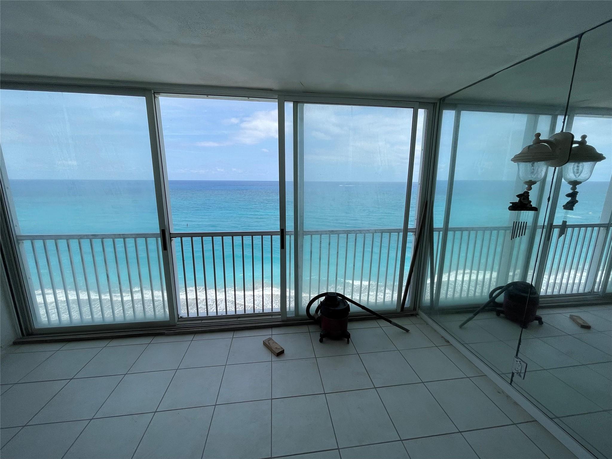 Image to showcase the property located at 840 Ocean Dr 1005