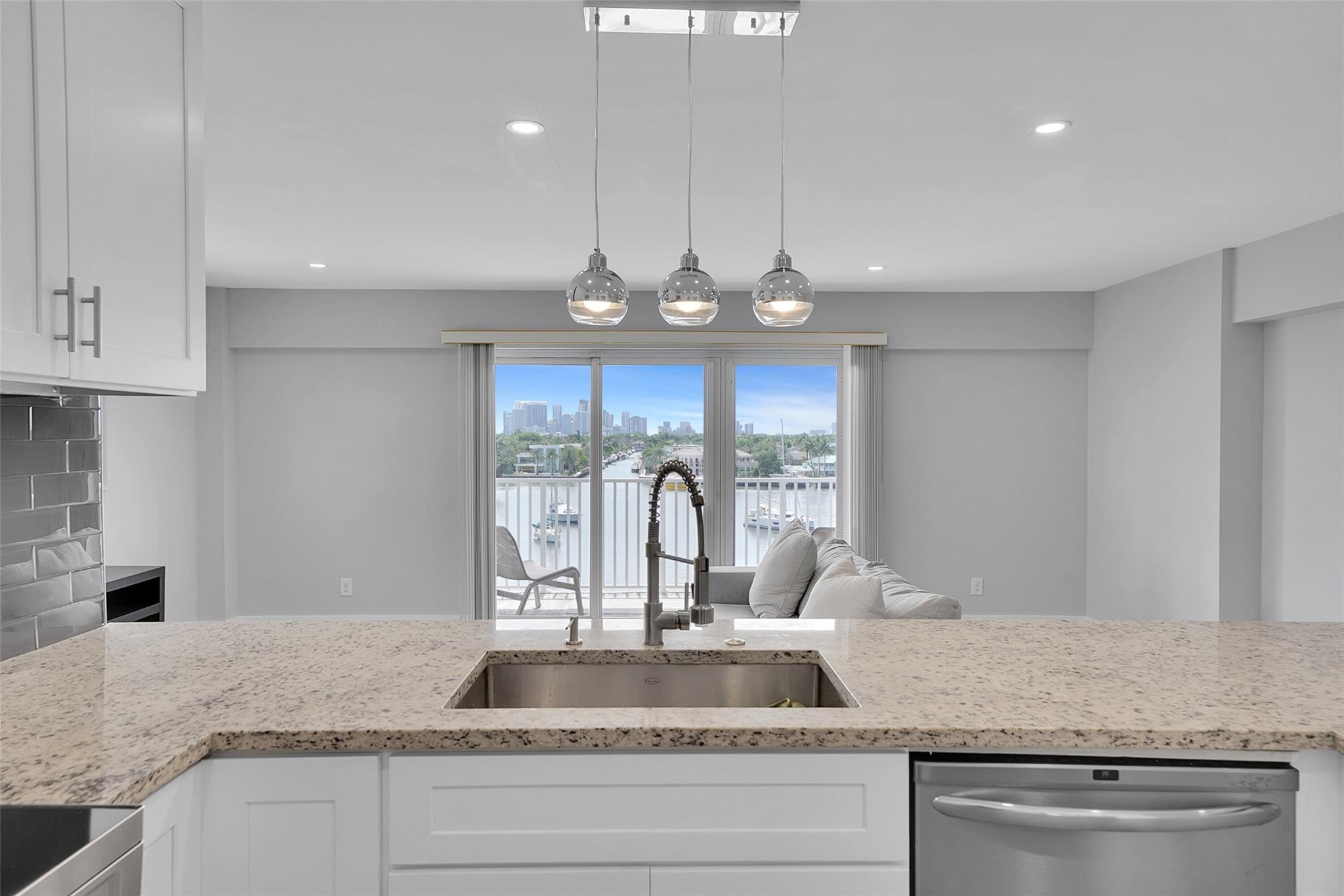 95 Birch Rd Unit 601, Fort Lauderdale, Florida 33304