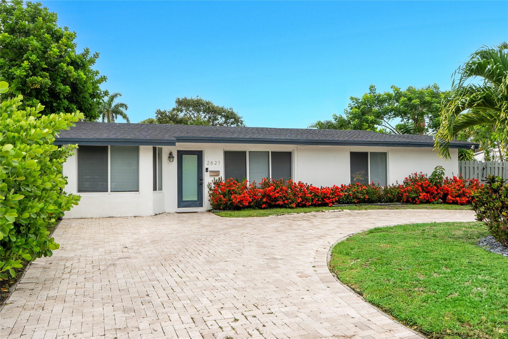 2621 20th Street, Pompano Beach, Florida 33064