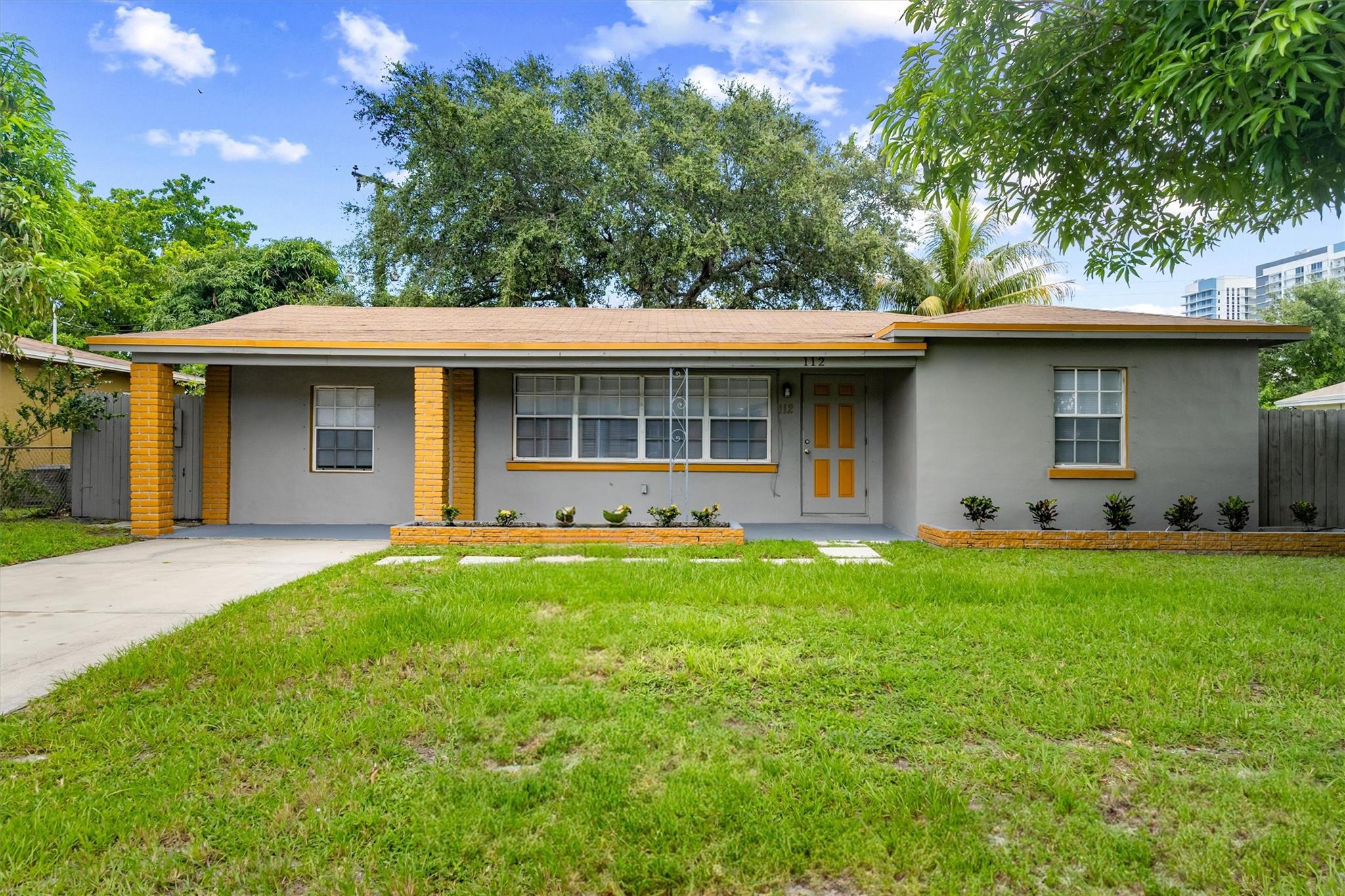112 35th St, Riviera Beach, Florida 33404