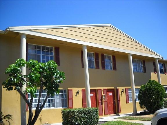 8028 Sw 17th Pl Unit# 4-5, Davie, FL 33324, 3 Bedrooms , 2 Bathrooms ,Townhouse,Sold,H10654718, Horizon Palm Realty Group