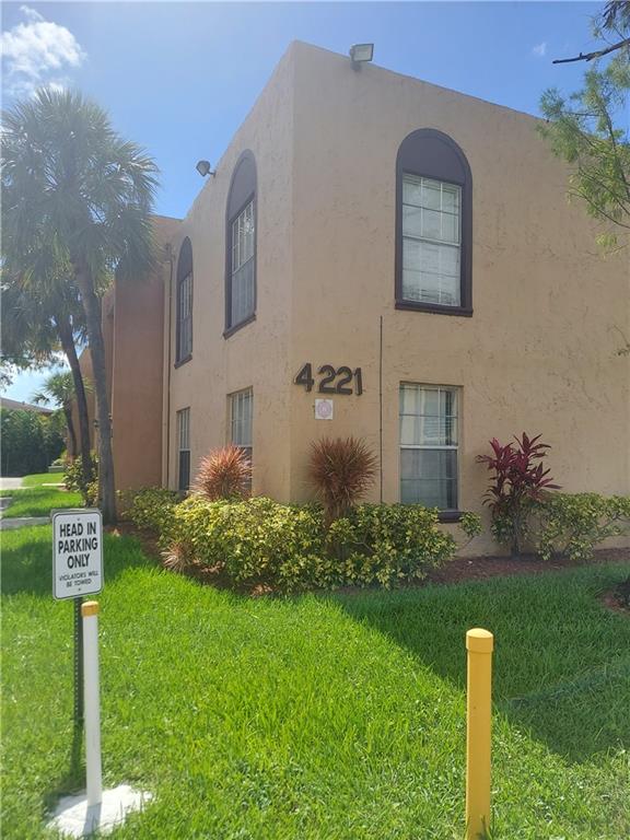 4221 Nw 19th St Unit# 296, Lauderhill, FL 33313, 2 Bedrooms , 2 Bathrooms ,Condominium,Sold,F10300929, Horizon Palm Realty Group