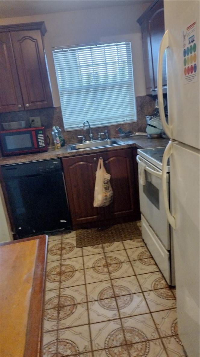 4101 Nw 26th St Unit# 267, Lauderhill, FL 33313, 2 Bedrooms , 1 Bathroom ,Condominium,Sold,F10362199, Horizon Palm Realty Group