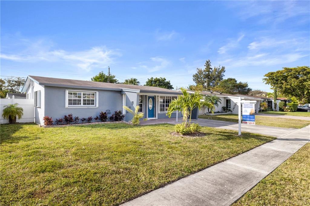 3050 Sw 46th Ct, Dania Beach, FL 33312, 4 Bedrooms , 2 Bathrooms ,Single Family Home,Off Market,F10364782, Horizon Palm Realty Group