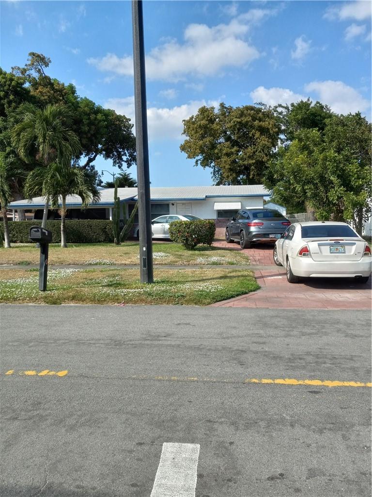 2341 Nw 6th St, Pompano Beach, FL 33069, 3 Bedrooms , 2 Bathrooms ,Single Family Home,Sold,F10385381, Horizon Palm Realty Group
