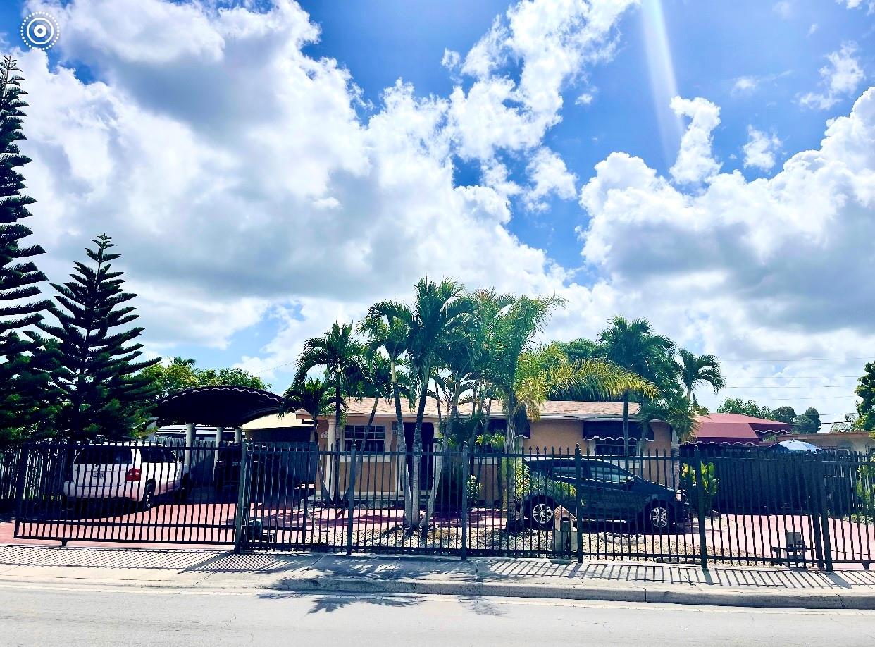 8535 NW 32nd Ave, Miami FL 33147