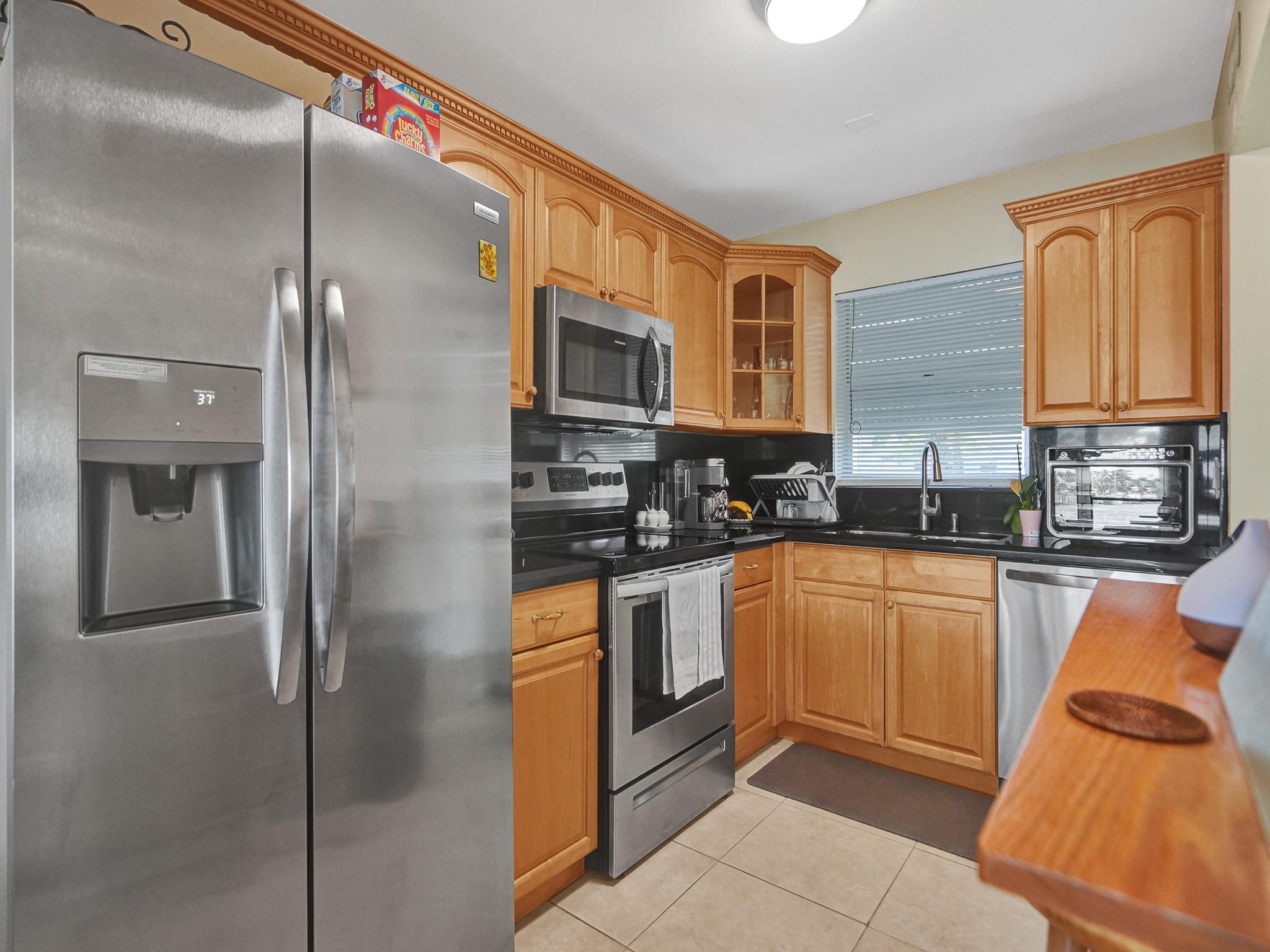 3605 NE 32nd Ave 103