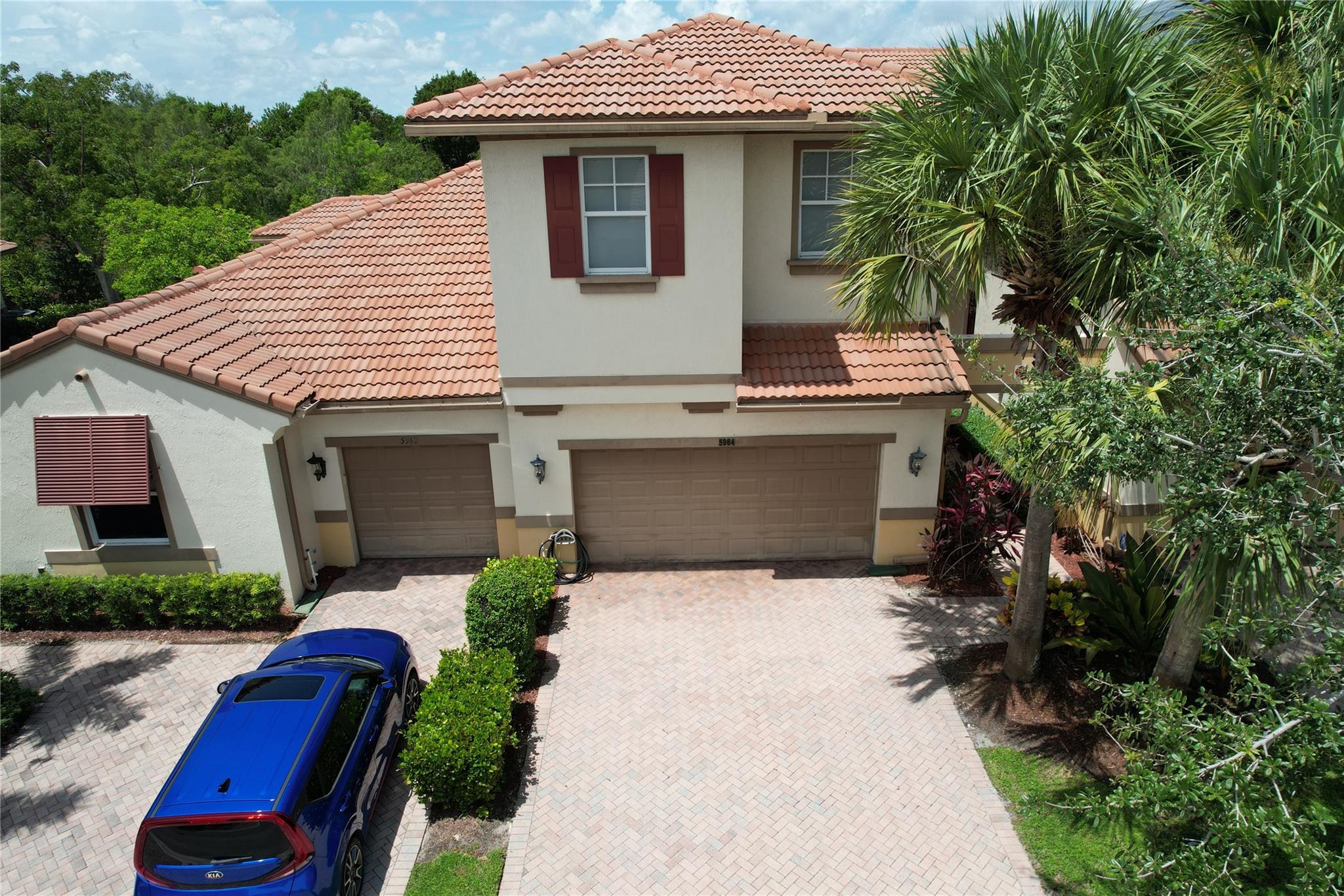 5964 Nw 117th Dr, Coral Springs, FL 33076, 4 Bedrooms , 2 Bathrooms ,Townhouse,Off Market,F10398095, Horizon Palm Realty Group