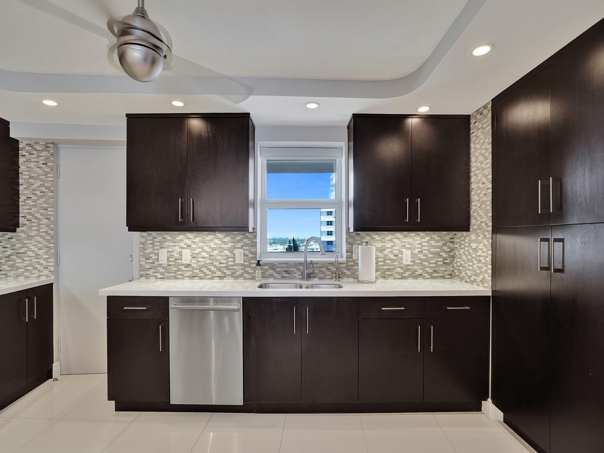 4100 Galt Ocean Dr 1204