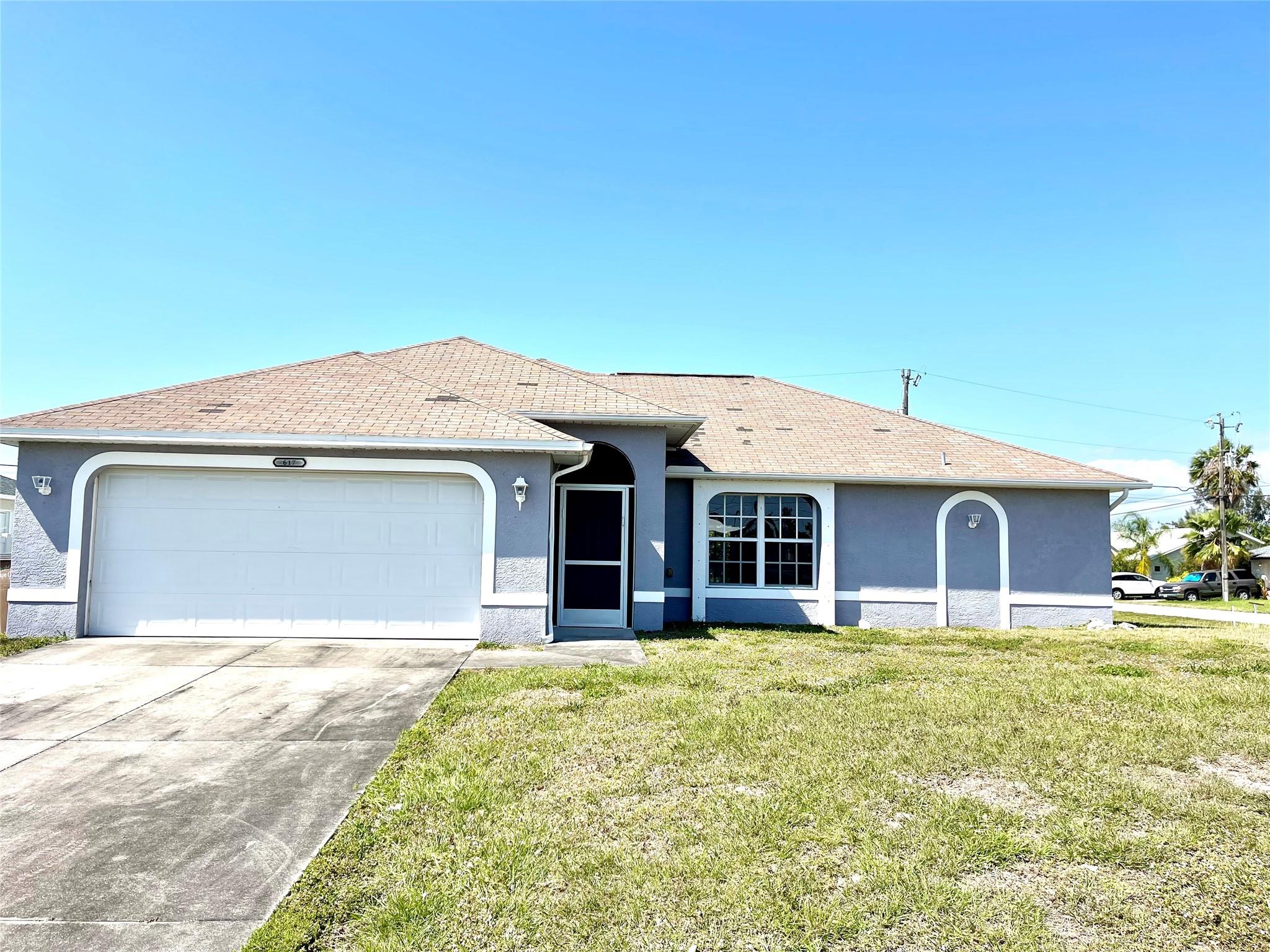 617 SW 11th St, Cape Coral, FL 