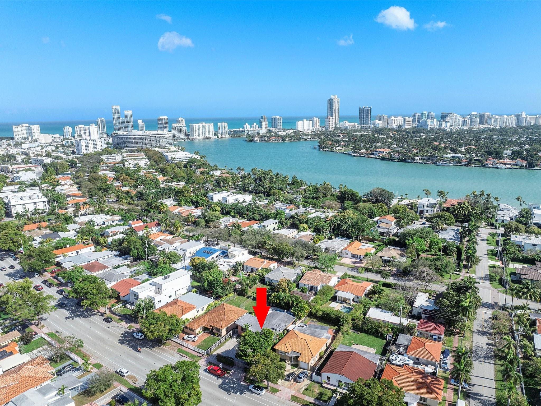 1410 71st St, Miami Beach, FL 33141